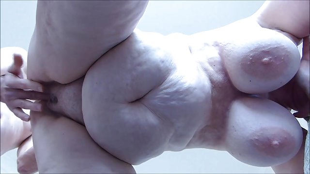 آماتور سیاه در عنقا آسیایی